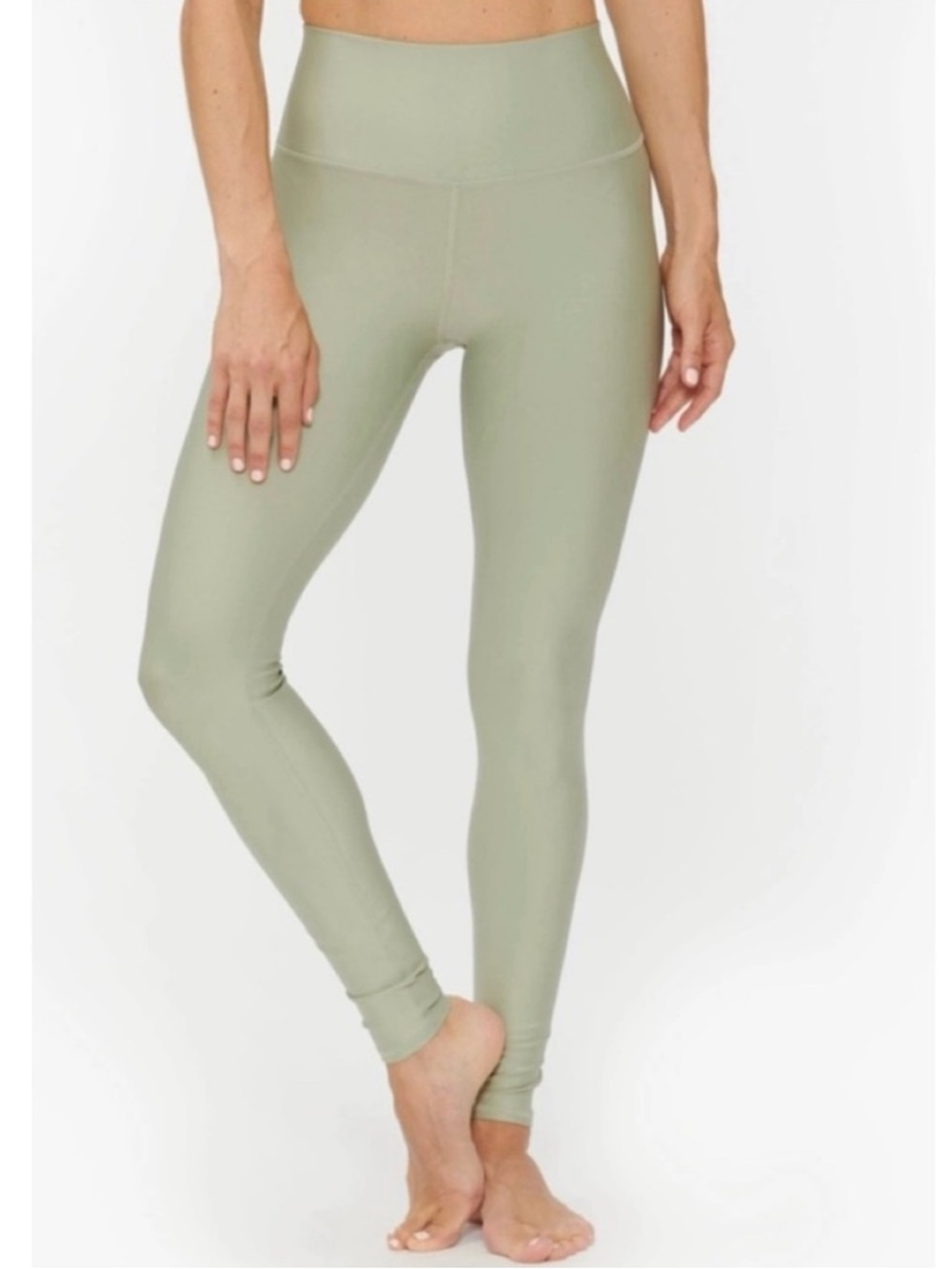NWT💕ALO Yoga High Waist Airlift Leggings in Limestone Size L